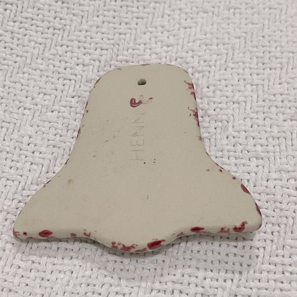 Henn pottery, bell ornament, great condition condition no cracks or stains - Picture 2 of 2